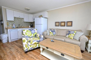 Myrtle Beach Resort A0405 OCEANFRONT 1 bedroom condo -Fun in the sun!!!